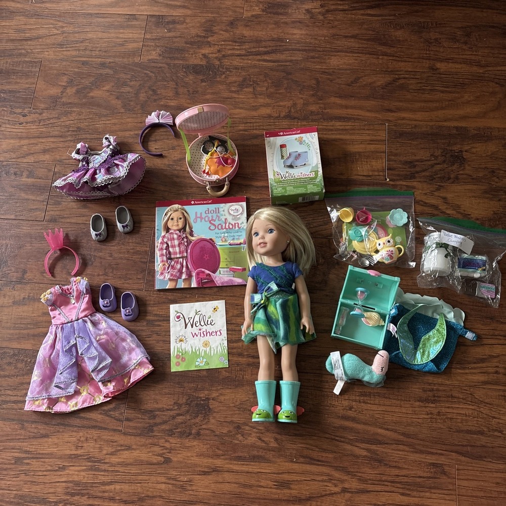 American Girl Wellie Wishers LOT - Camille doll and accessories